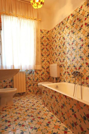 Отель Azzurro Giuliana Apartment  Рапалло